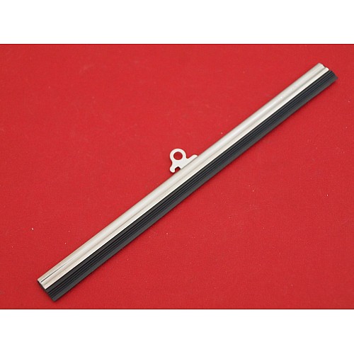 MG, Morgan Armstrong Siddeley  7 flat wiper blade. Hook type fitting.   160-300