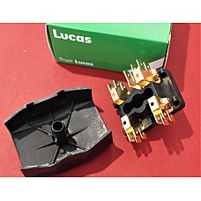 Lucas 4FJ Fuse box with lucar terminals. 606253ALUCAS