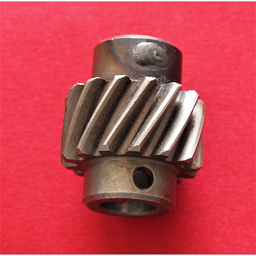 Distributor Drive Gear - V8 Drive Gear Early Rover V8 engines  DG9