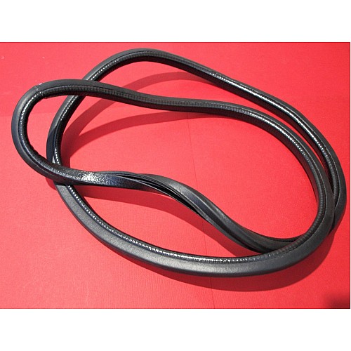 Classic Mini Rubber Seal for Rear Opening 1/4 light window. EAM7724