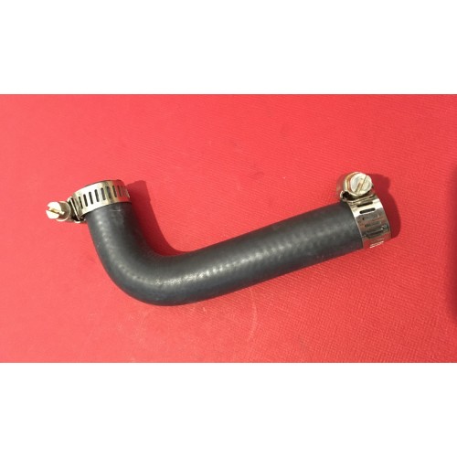 1/2 cranked hose GRH900. Spitfire breather pipe Inc 2 x Jubilee Clips, Herald inlet manifold. GRH900-SetA