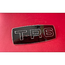 Triumph TR6 Black Enamelled Metal Badge  625662  BADGE09