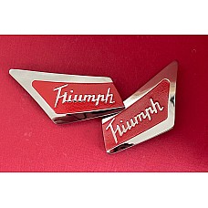 Triumph Herald Vitesse Red Rear Pillar Badge Pair  6218523  BADGE32