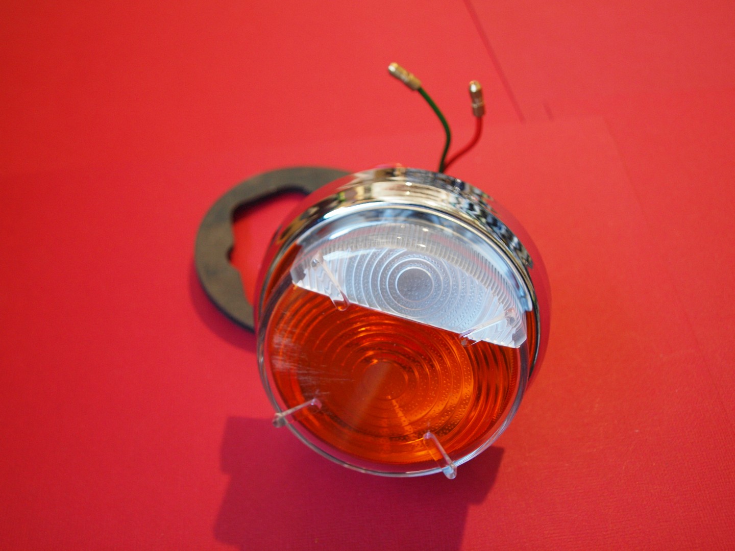 thumbnail image 2 of Lucas L632 Amber Flasher Side Lamp - Classic Car & Motorica Part For MGA, Morris Minor, Wolseley 2 of 6