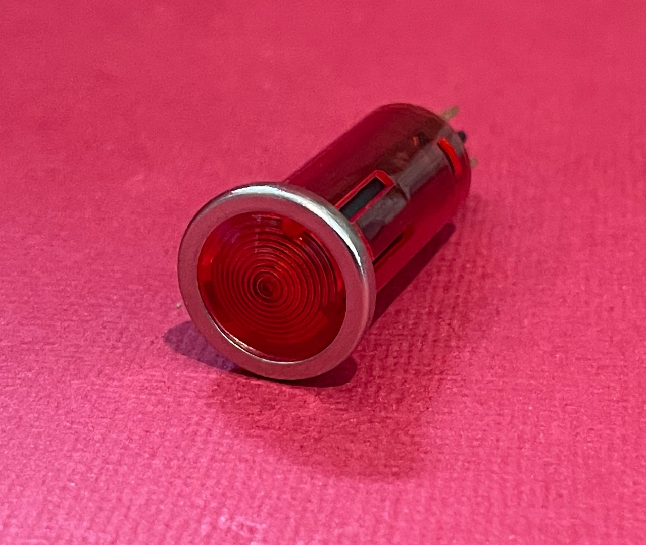 EMPI 9372 Red Dash Indicator/Warning Lights – For VW Buggy, Bug, Ghia, Trike, Hot Rod, Bus